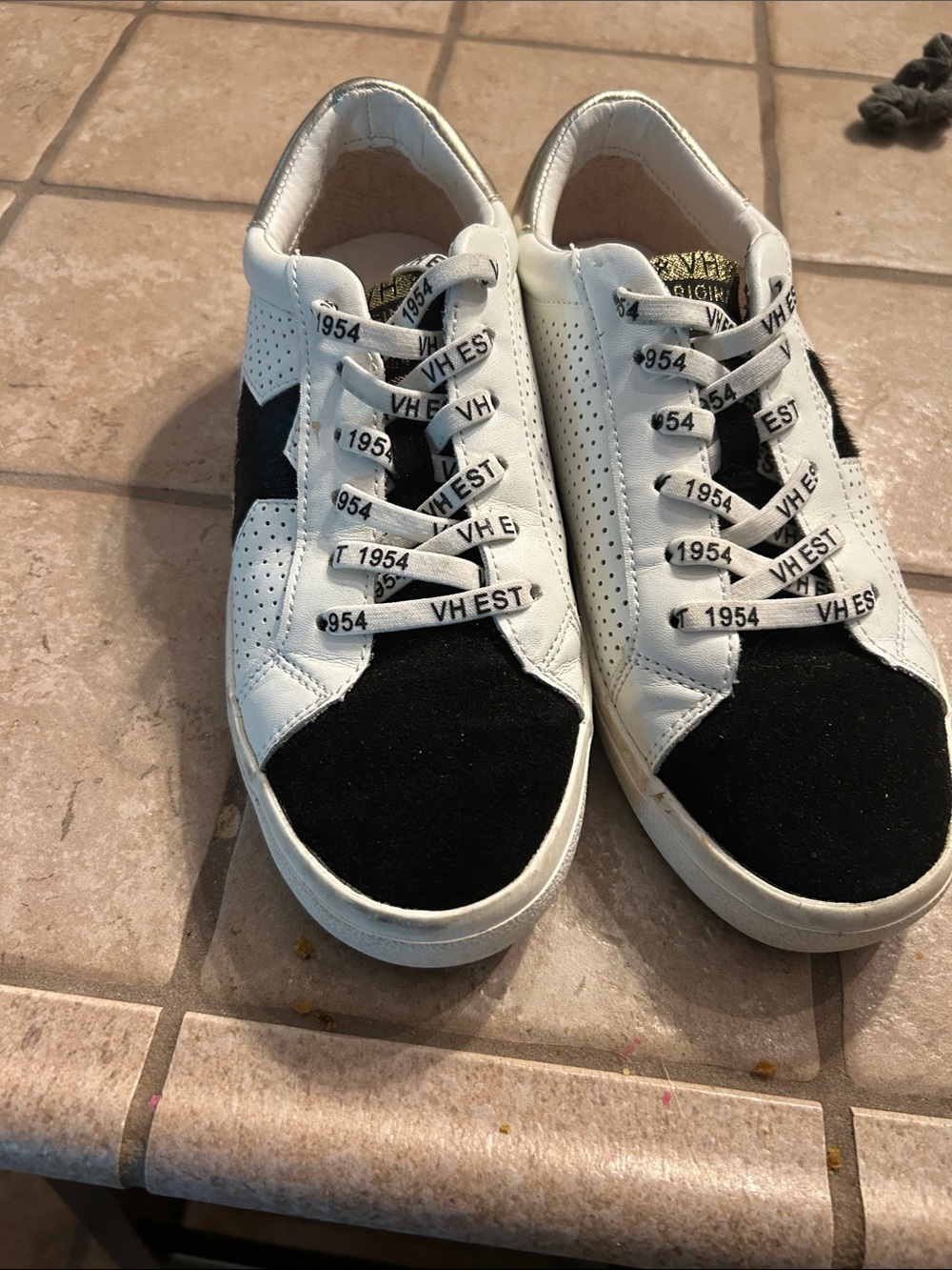 Kids White and Black Casual Sneakers - VH EST Style